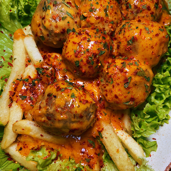 Betul Betul Mintak Maaf (Meatballs, Salted Egg & Fries) - Ashhry Shoshedap