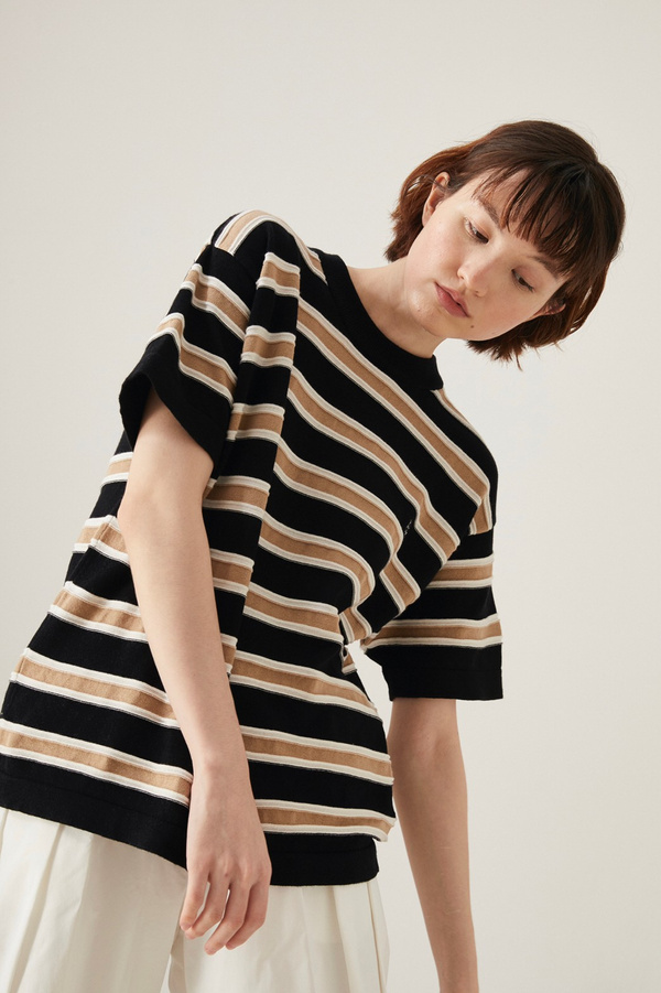 BOYIS Textured Knit Tee Black H I D E