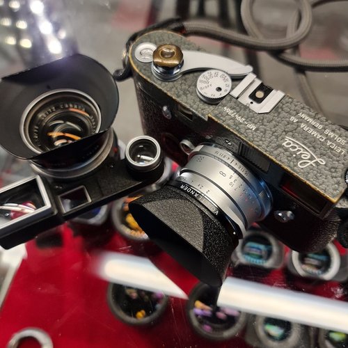 Voigtlander Ultron 35mm f2 ASPH. Vintage Line type II