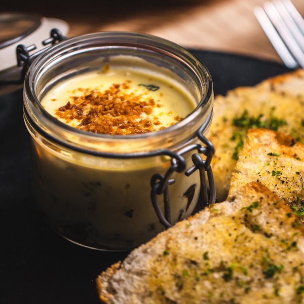 BAYAM MUSHROOM WITH TRUFFLE BUTTER TOAST MANJA KL