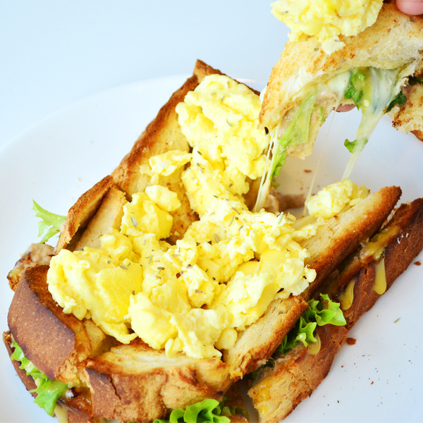 Scramble Egg & Tuna Milk Toast Nica Gelateria