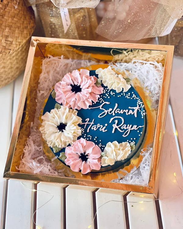 RAYA CAKE (LIMITED EDITION) - RARA KITCHY Your Fashionable Cakes
