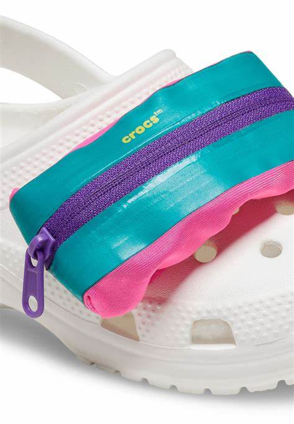 Crocs Jibbitz Runner Pouch (10010232) Solefied