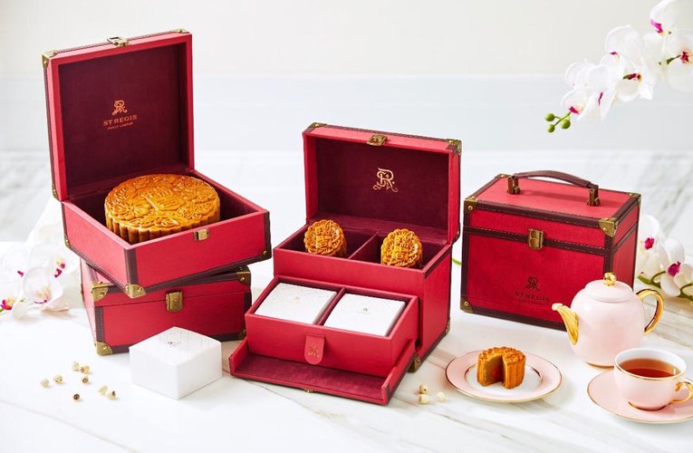 The St. Regis Kuala Lumpur Super Mooncake Trunk