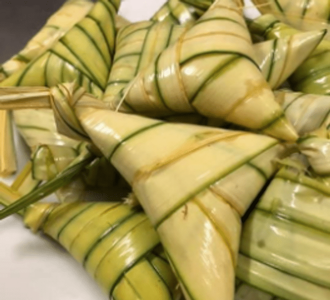  Ketupat Palas  25 s Fyago